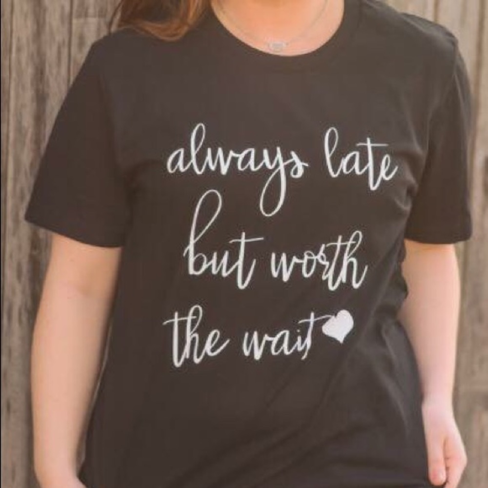 NWT women’s graphic tee